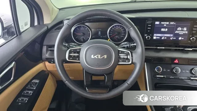Kia Carnival 4th generation 2023 Белый из Кореи, фото 4