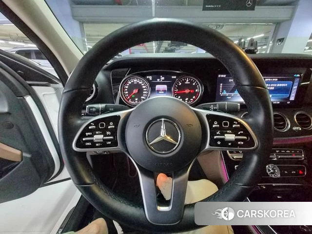 Mercedes-Benz E-Class W213 2020 Белый из Кореи, фото 4