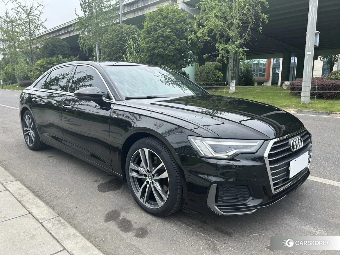 Audi A6L 2020 Черный из Китая, фото 4