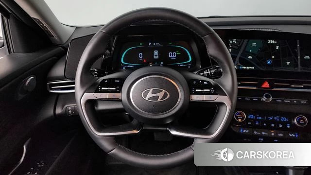 Hyundai The New Avante Hybrid (CN7) 2025 Белый из Кореи, фото 4