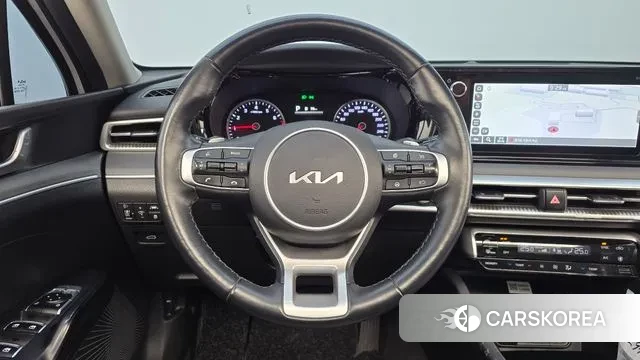 Kia K5 3rd generation 2023 Белый из Кореи, фото 4