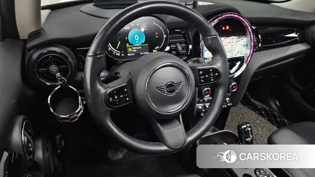 Mini Cooper S 2022 Жемчужный цвет из Кореи, фото 4