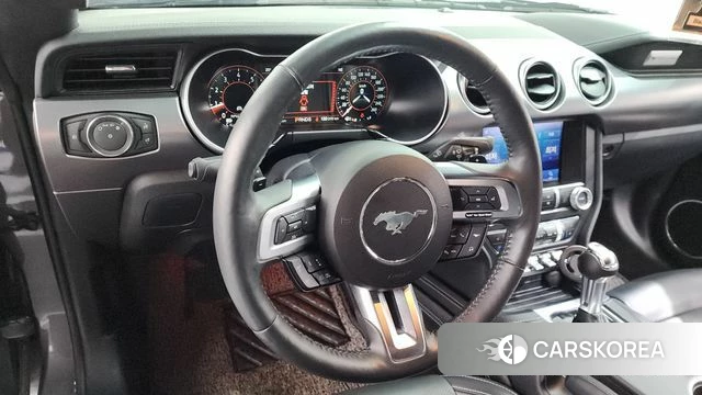 Ford Mustang 2021 Серый из Кореи, фото 4