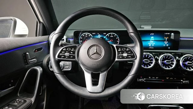Mercedes-Benz A-Class W177 2021 Белый из Кореи, фото 4