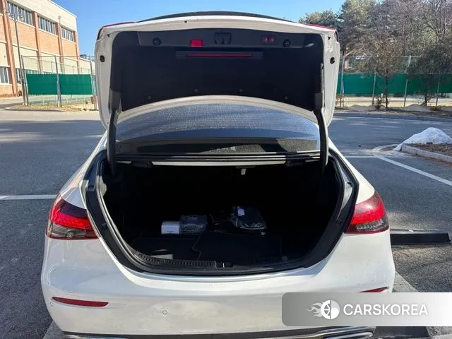 Mercedes-Benz E-Class W213 2022 Белый из Кореи, фото 4