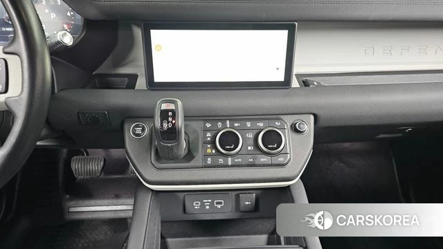 Land Rover Defender (L663) 2020 Зеленый из Кореи, фото 4