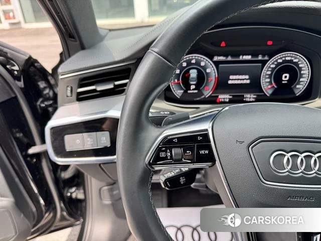 Audi A6L 2021 Черный из Китая, фото 4