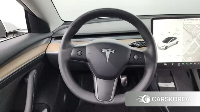 Tesla Model 3 2021 Белый из Кореи, фото 4