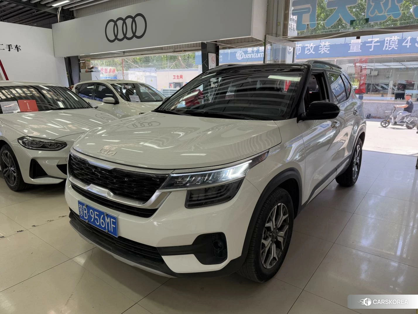 Kia KX3 2021 Белый из Китая, фото 4