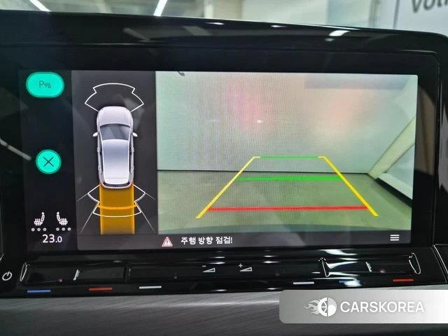 Volkswagen Golf 8th Generation 2024 Серебристо-серый из Кореи, фото 4