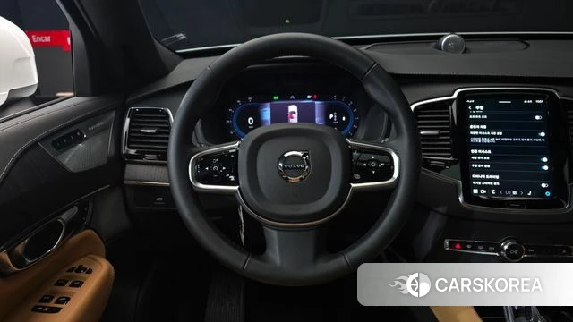 Volvo XC90 second Generation 2025 Белый из Кореи, фото 4