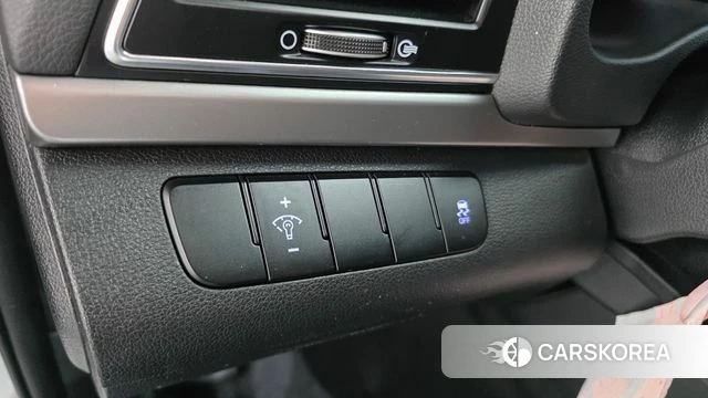 Hyundai Avante AD 2018 Серебристо-серый из Кореи, фото 4