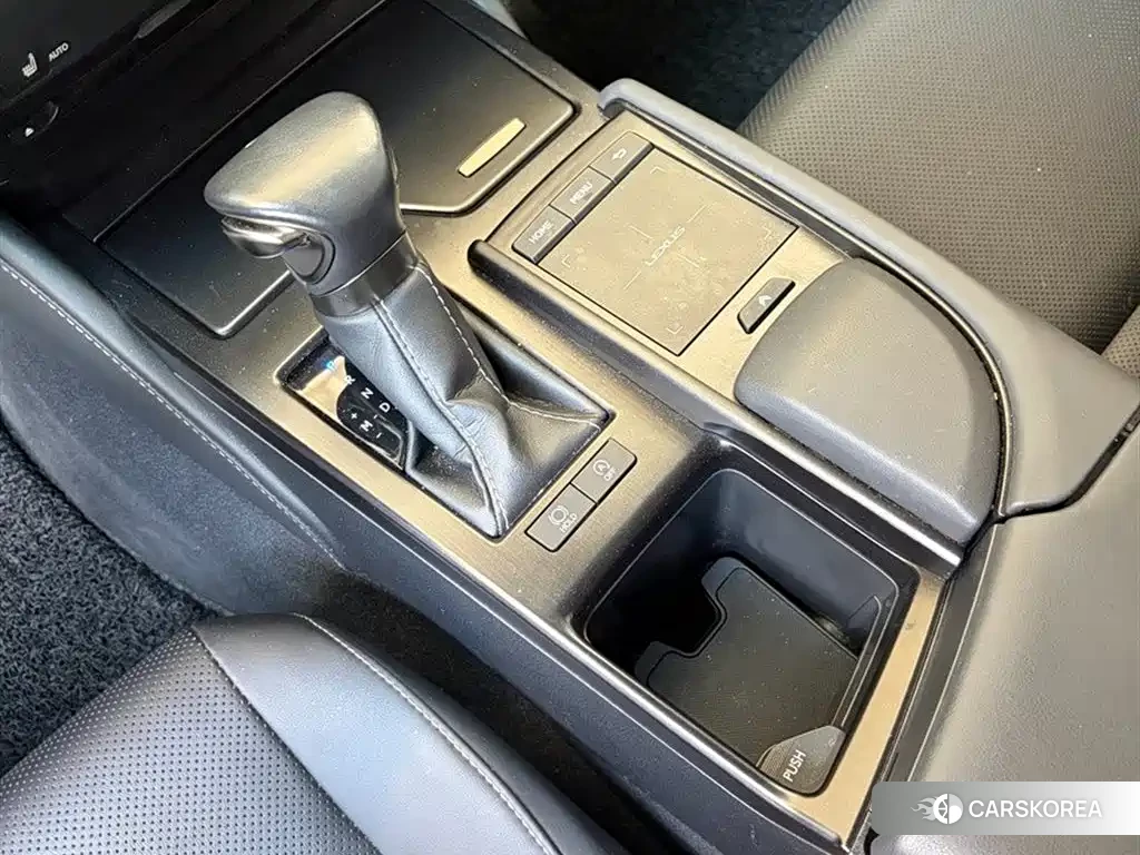 Lexus ES 2020 Silver/gray из Китая, фото 4
