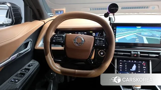 Ssangyong Torres 2023 Темно-зеленый из Кореи, фото 4