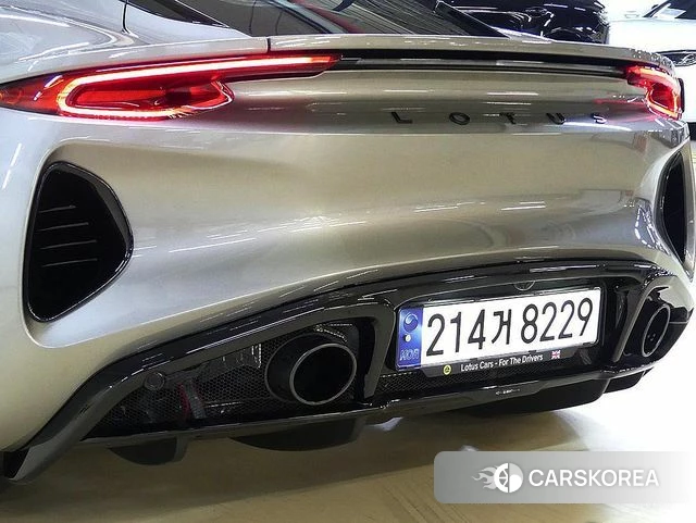 Lotus Emira 2024 Цвет тростника из Кореи, фото 4