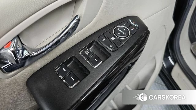 Kia The New Carnival 2019 Черный из Кореи, фото 4