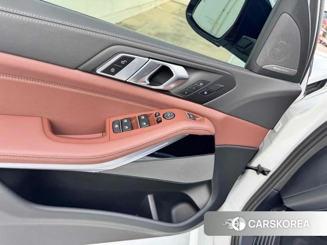 BMW X5 (G05) 2025 Белый из Кореи, фото 4