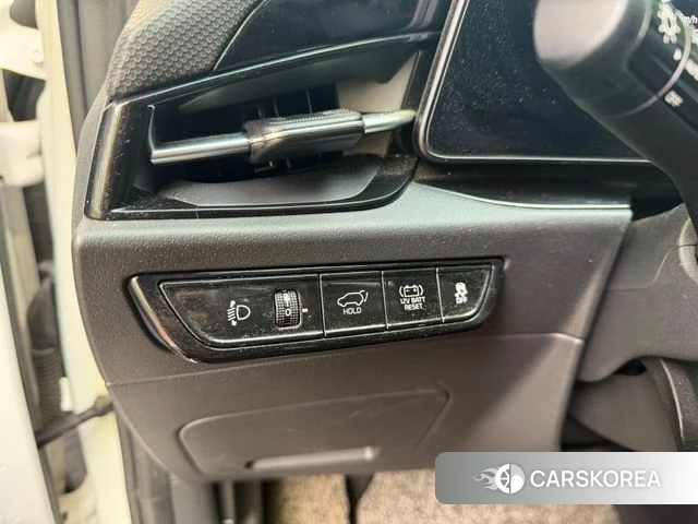 Kia Di Ol Nu Niro 2022 Белый из Кореи, фото 4