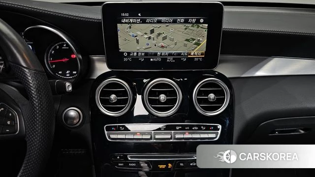 Mercedes-Benz GLC-Class X253 2019 Белый из Кореи, фото 4