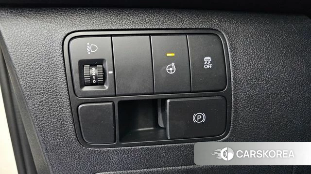 Hyundai Staria 2022 Белый из Кореи, фото 4