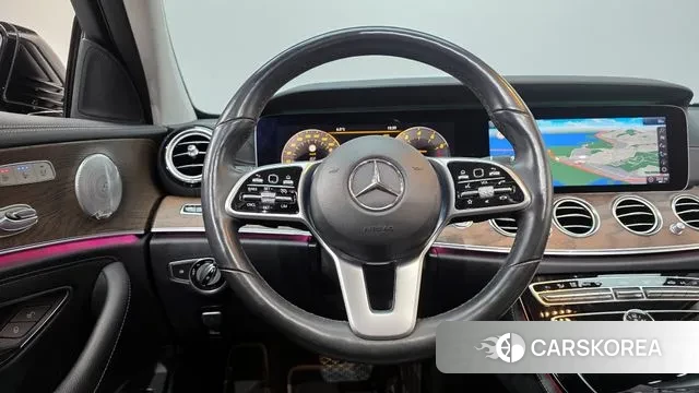 Mercedes-Benz E-Class W213 2018 Черный из Кореи, фото 4