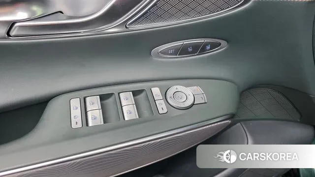 Genesis GV70 2021 Темно-зеленый из Кореи, фото 4