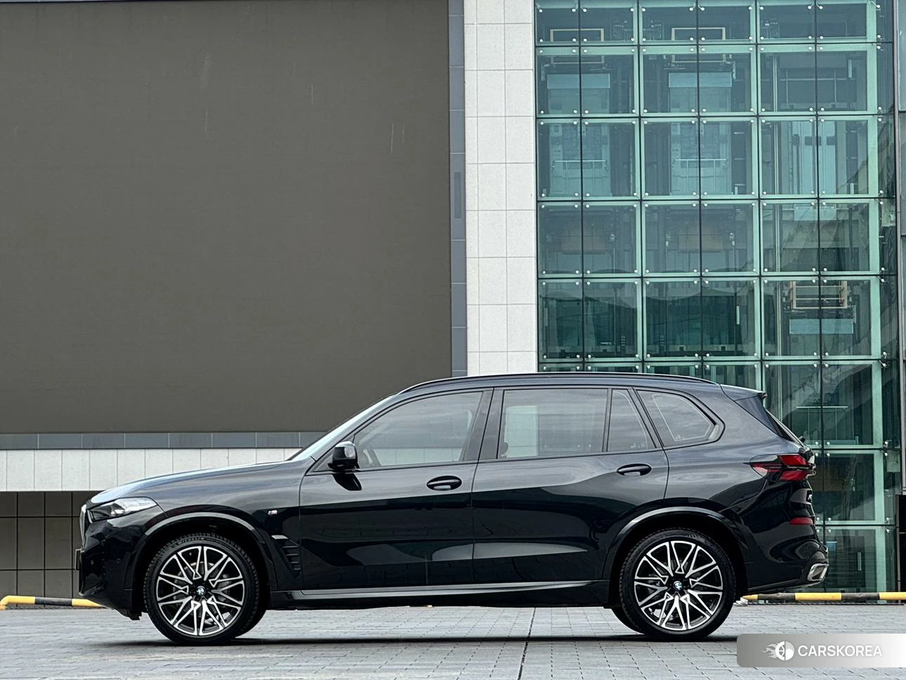 BMW X5 2023 Черный из Китая, фото 4