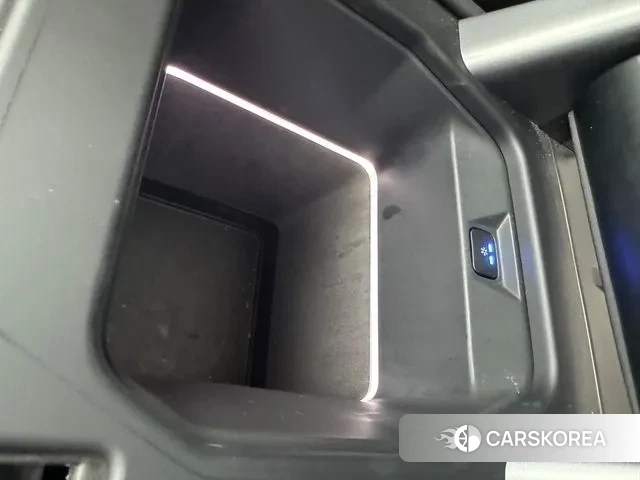 Land Rover Defender (L663) 2023 Черный из Кореи, фото 4