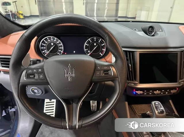 Maserati Levante 2023 Синий из Кореи, фото 4