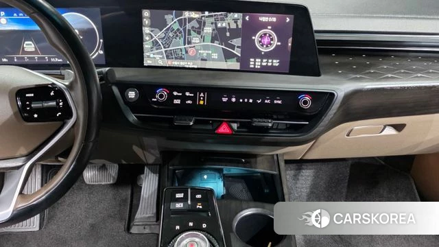 Kia K8 Hybrid 2023 Белый из Кореи, фото 4