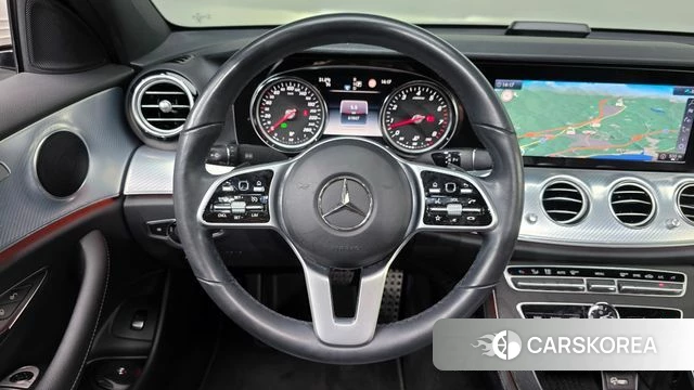 Mercedes-Benz E-Class W213 2020 Белый из Кореи, фото 4