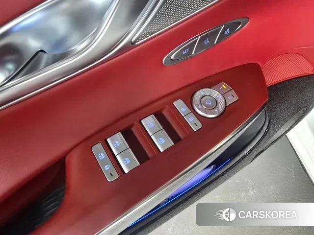 Genesis GV70 2021 Белый из Кореи, фото 4