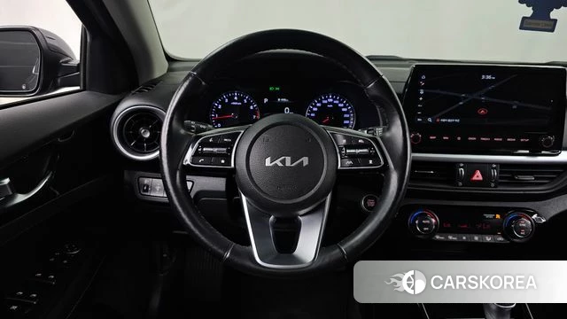 Kia The New K3 2nd generation 2022 Серый из Кореи, фото 4
