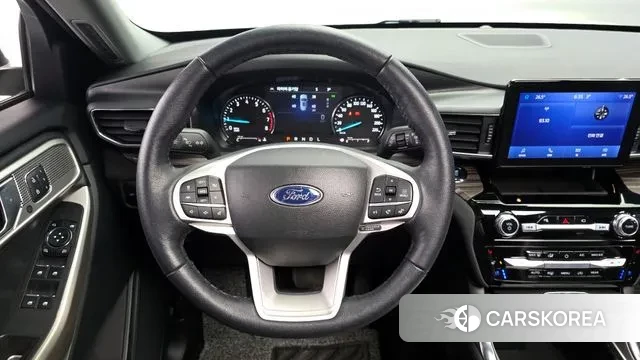 Ford Explorer 6th Generation 2023 Белый из Кореи, фото 4