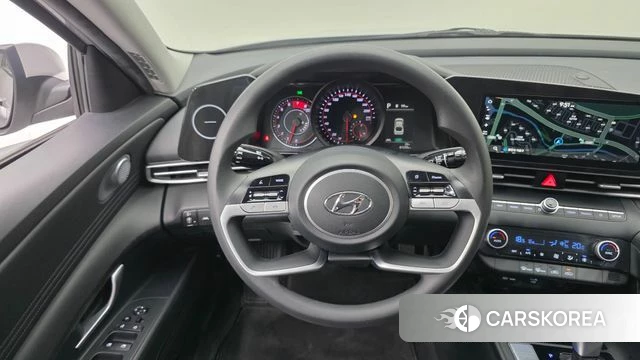 Hyundai Avante (CN7) 2022 Серебристо-серый из Кореи, фото 4