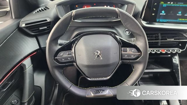 Peugeot e-2008 second generation 2022 Белый из Кореи, фото 4