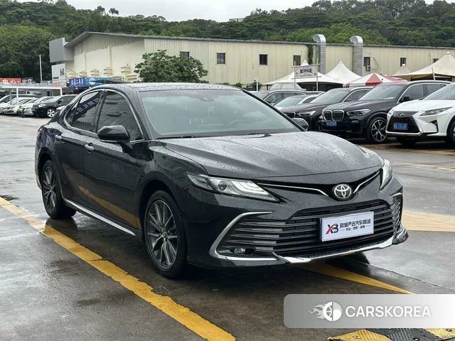 Toyota Camry 2023 Черный из Китая, фото 4