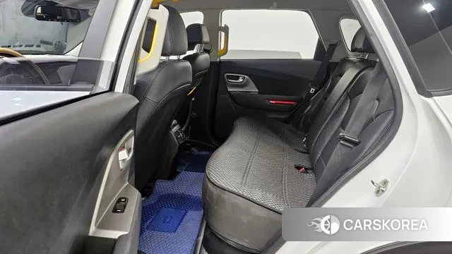 Kia Niro Plus 2022 Белый из Кореи, фото 4