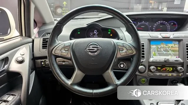 Ssangyong Korando Turismo 2018 Белый из Кореи, фото 4