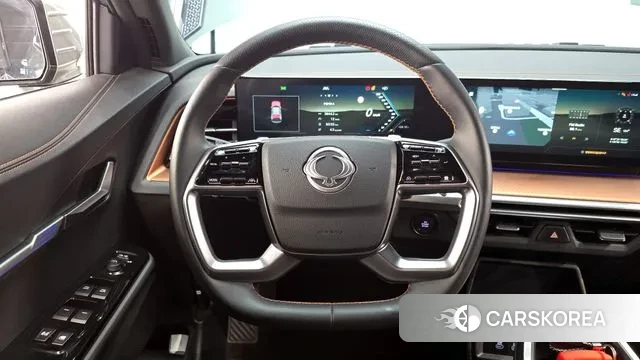 Ssangyong Torres EVX 2023 Зеленый из Кореи, фото 4