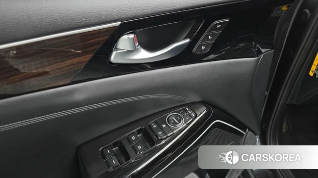 Kia Come New K7 2018 Серый из Кореи, фото 4