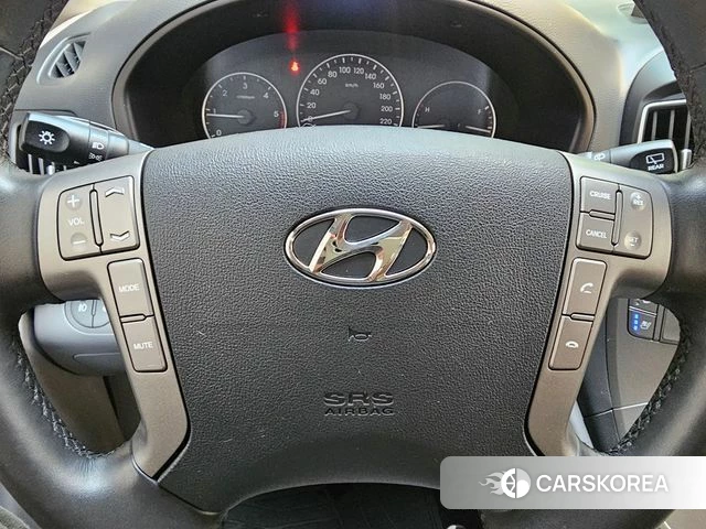 Hyundai The New Grand Starex 2021 Белый из Кореи, фото 4