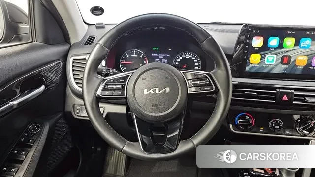 Kia Seltos 2021 Серый из Кореи, фото 4