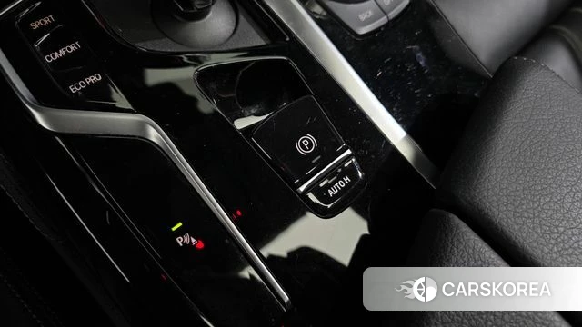 BMW 5 Series (G30) 2022 Черный из Кореи, фото 4