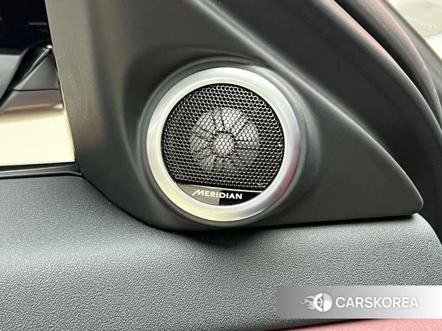 Land Rover Range Rover Aurora 2023 Белый из Китая, фото 4