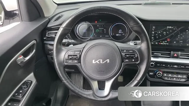 Kia Niro Plus 2022 Белый из Кореи, фото 4
