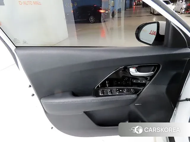 Kia Niro EV 2021 Белый из Кореи, фото 4