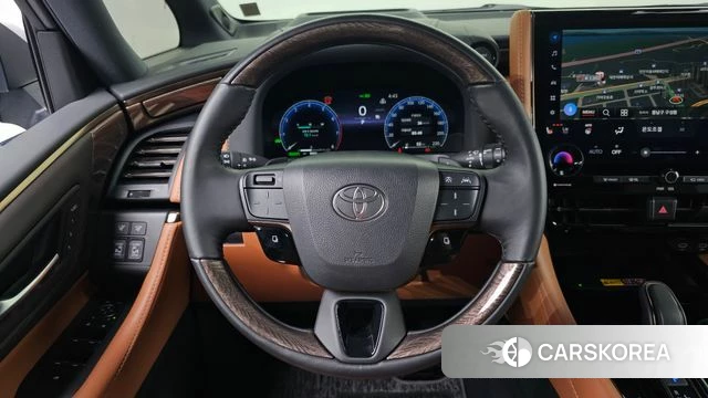 Toyota Alphard 4th Generation 2025 Белый из Кореи, фото 4