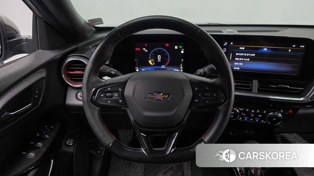 Chevrolet (GM Daewoo) Trax Crossover 2023 Серебристо-серый из Кореи, фото 4