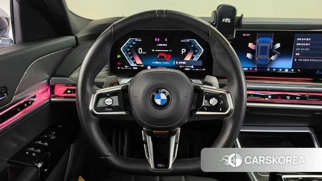 BMW 7 Series (G70) 2023 Черный из Кореи, фото 4